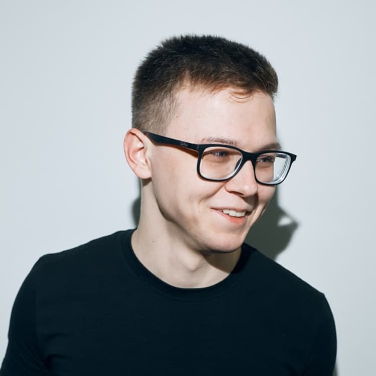 Денис Стасьев