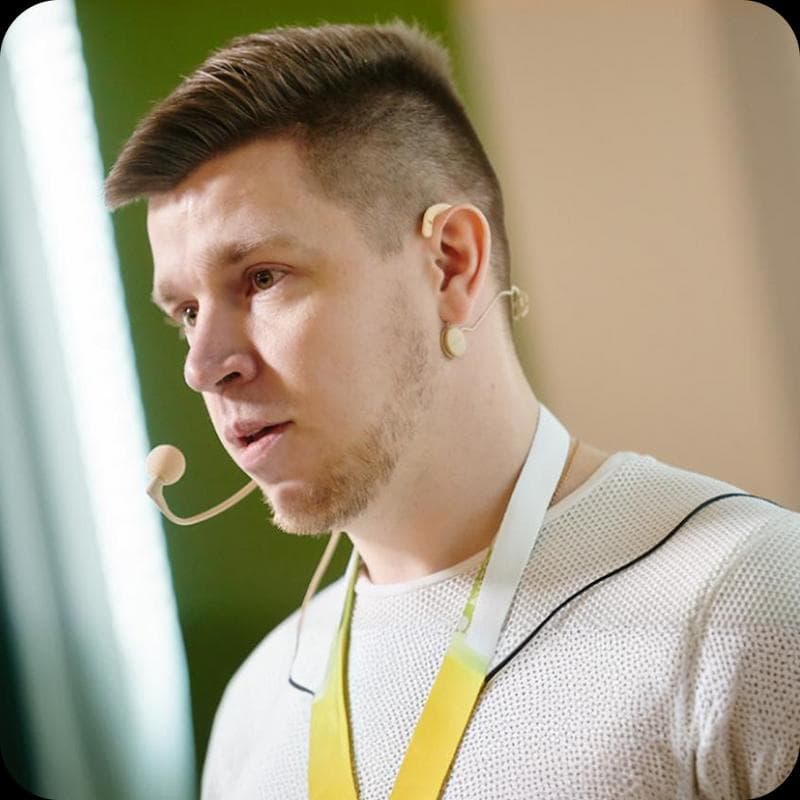 Павел Лакосников